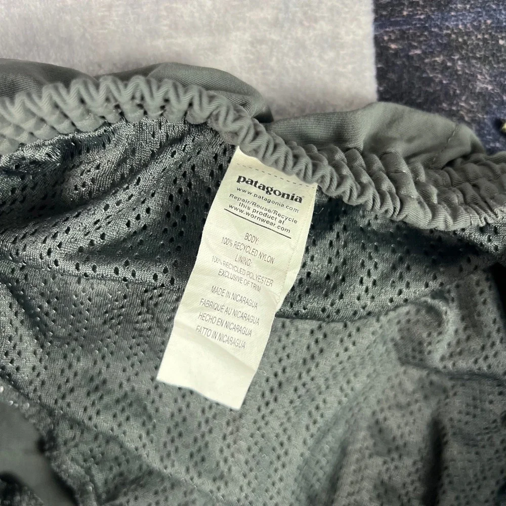 Patagonia Mens Baggies Shorts 7 Inch Forge Grey STY58034 Small